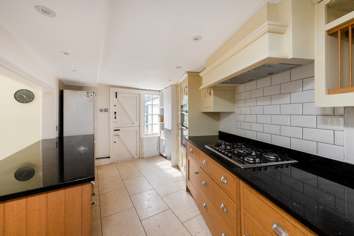 Medium 28 wood lane lo 12