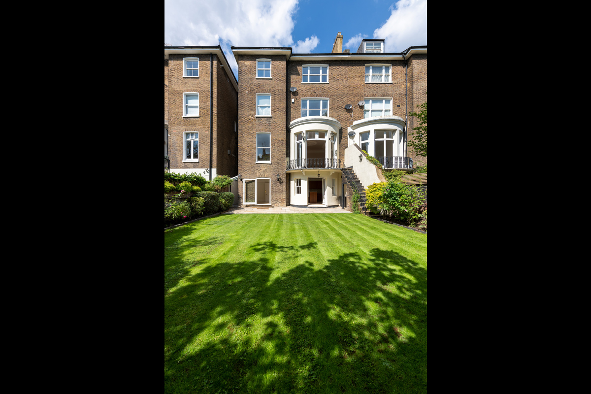 Medium 64 belsize park hi 17