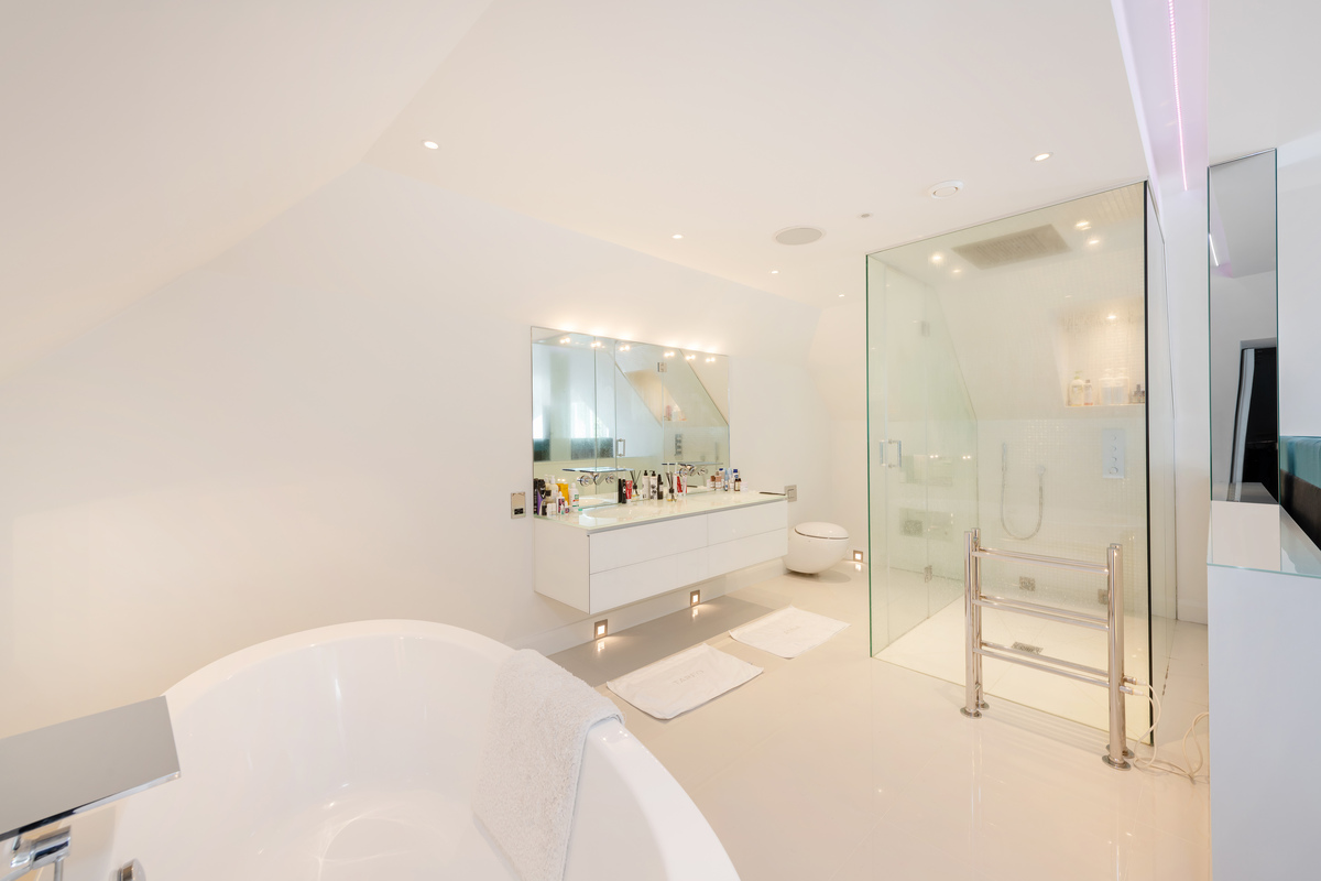 Medium 21 stormont road lo 14