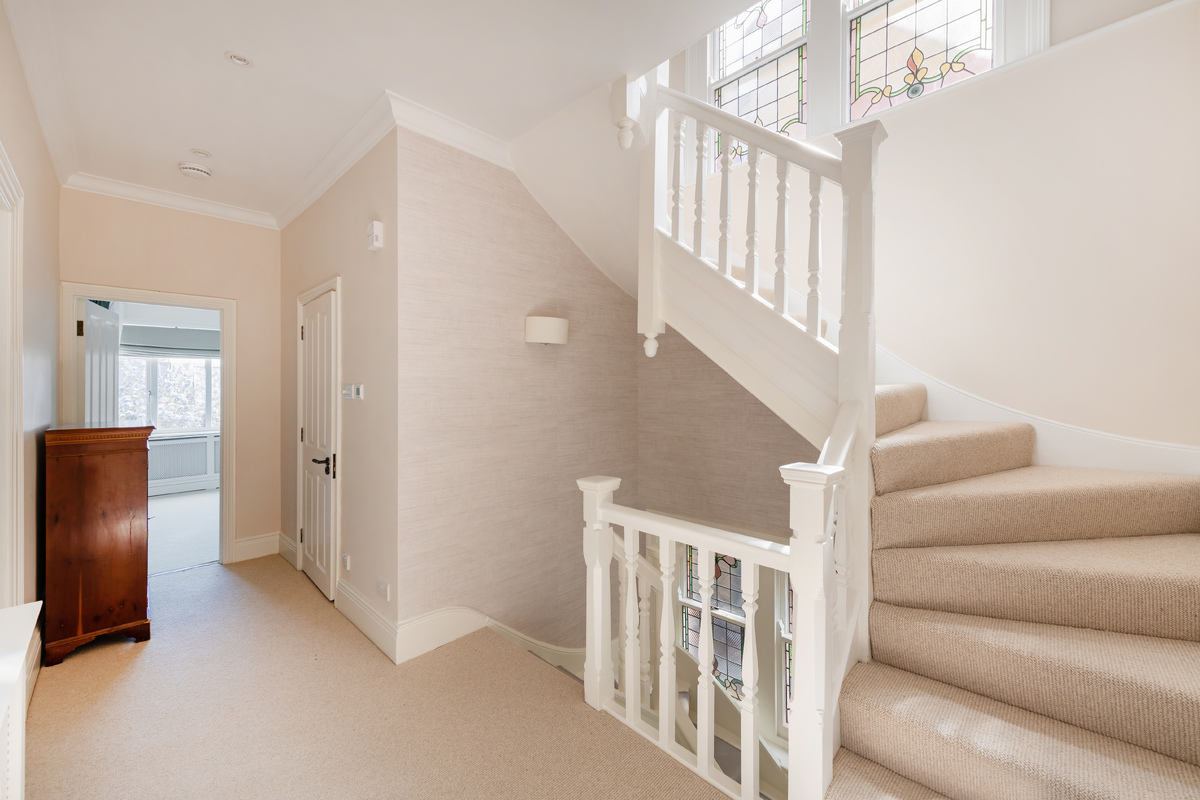Medium 10 honeybourne road hi 20