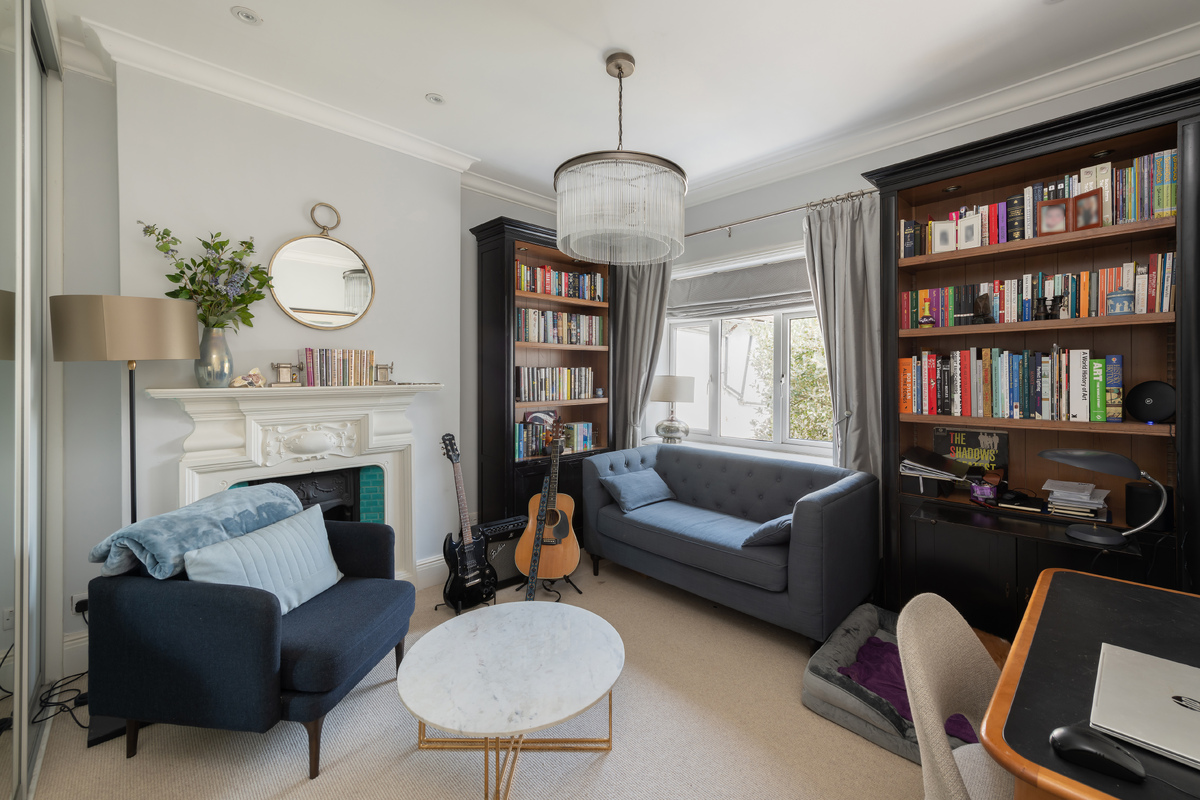 Medium 10 honeybourne road hi 21