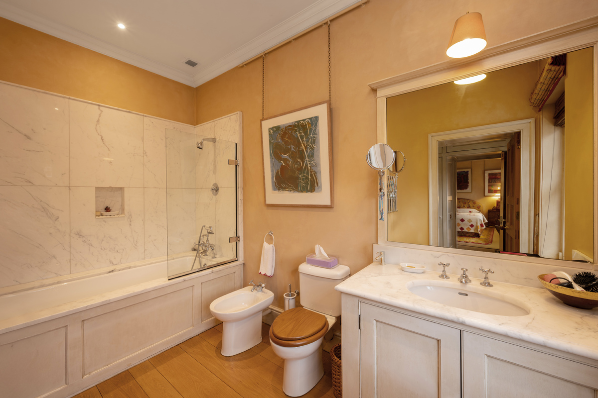 Medium 27 bracknell gardens hi 26