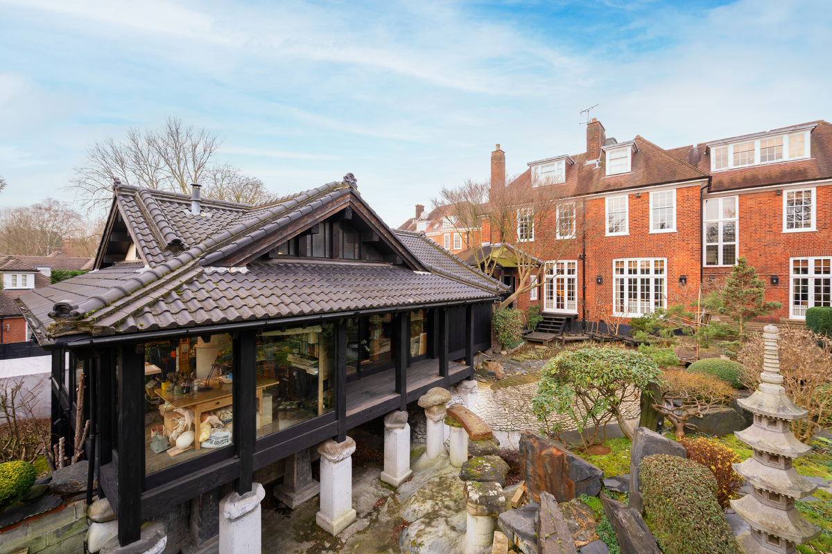 Medium 27 bracknell gardens hi 42