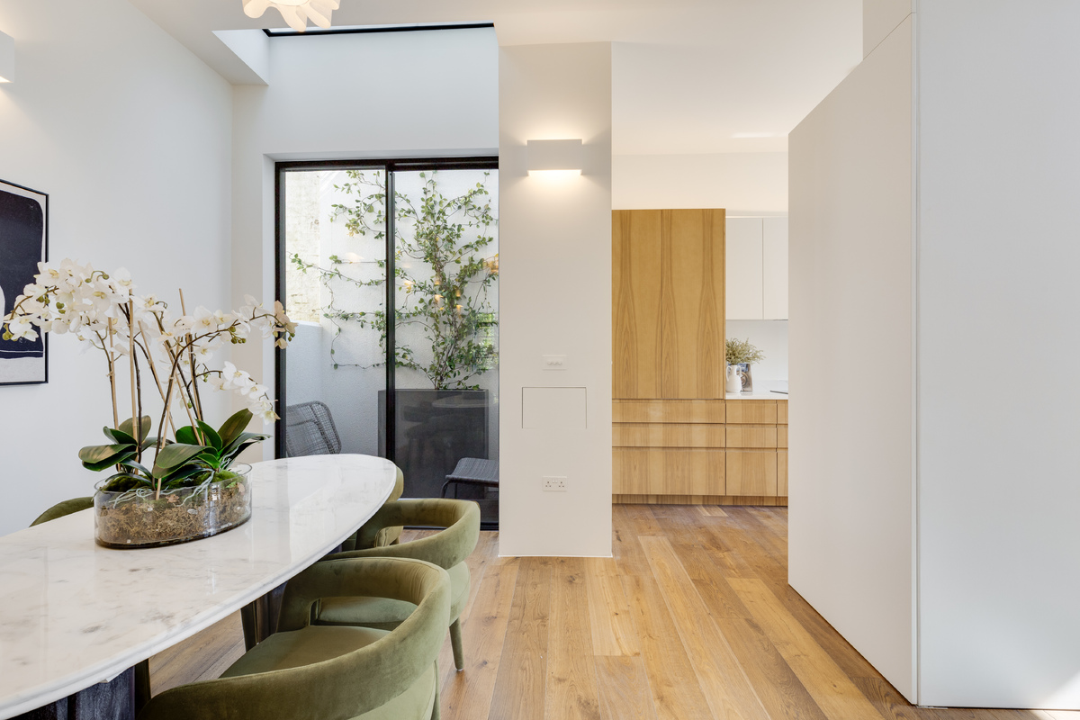 Medium netherhall gardens 47d 78