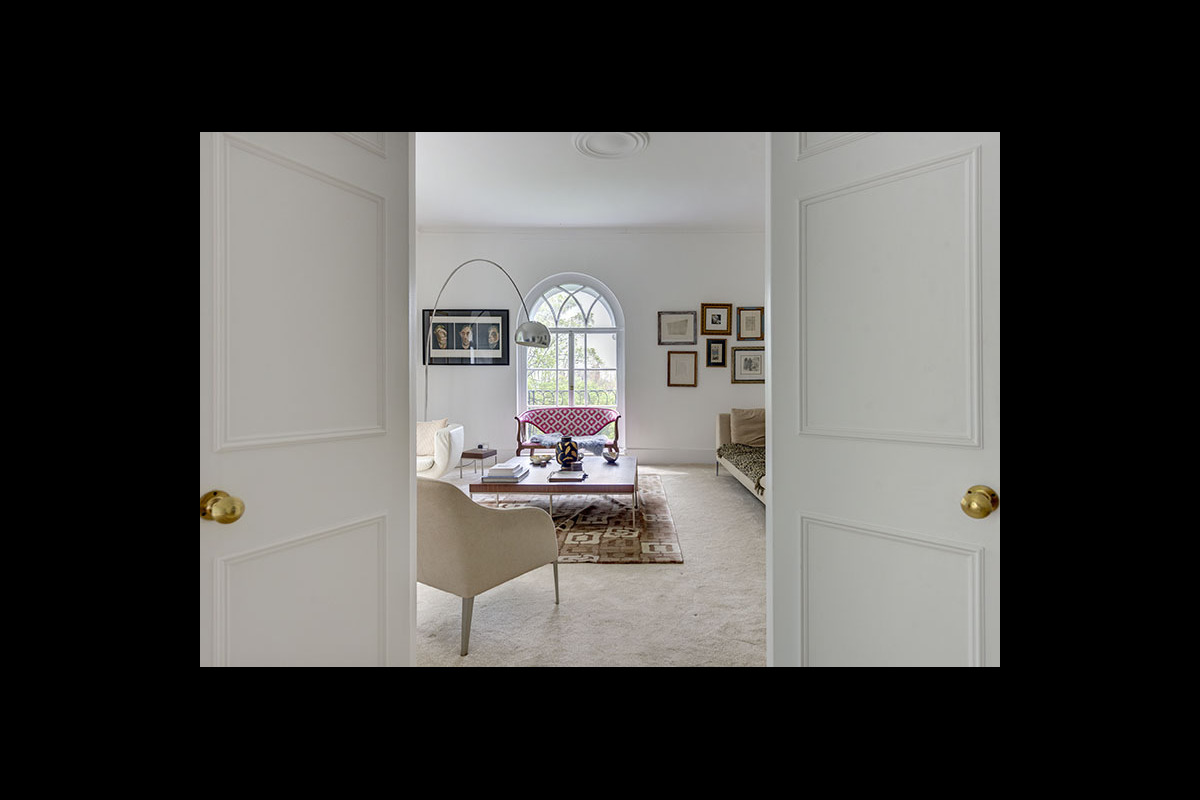 Medium 103 frognal 886 doors 800px