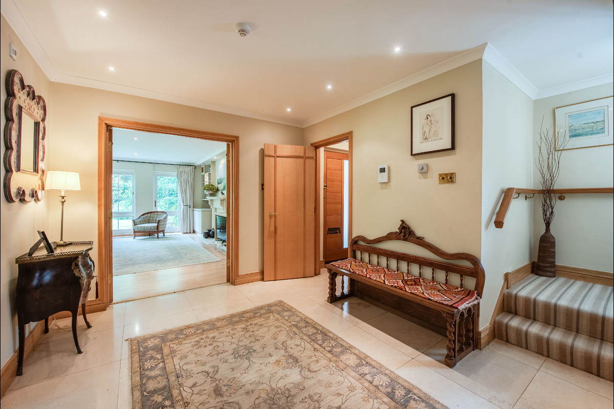 Medium 7 inverforth close 3198 hall