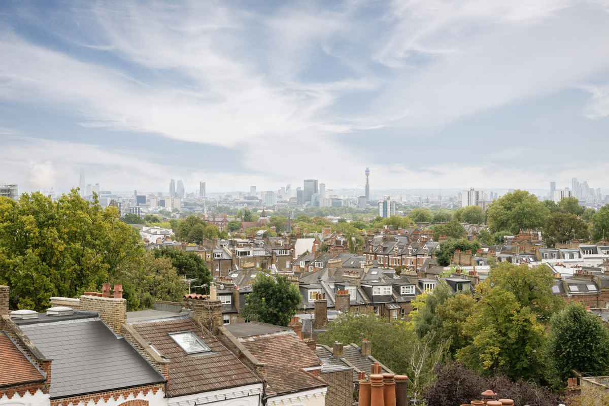 Medium 14 new end hi 44