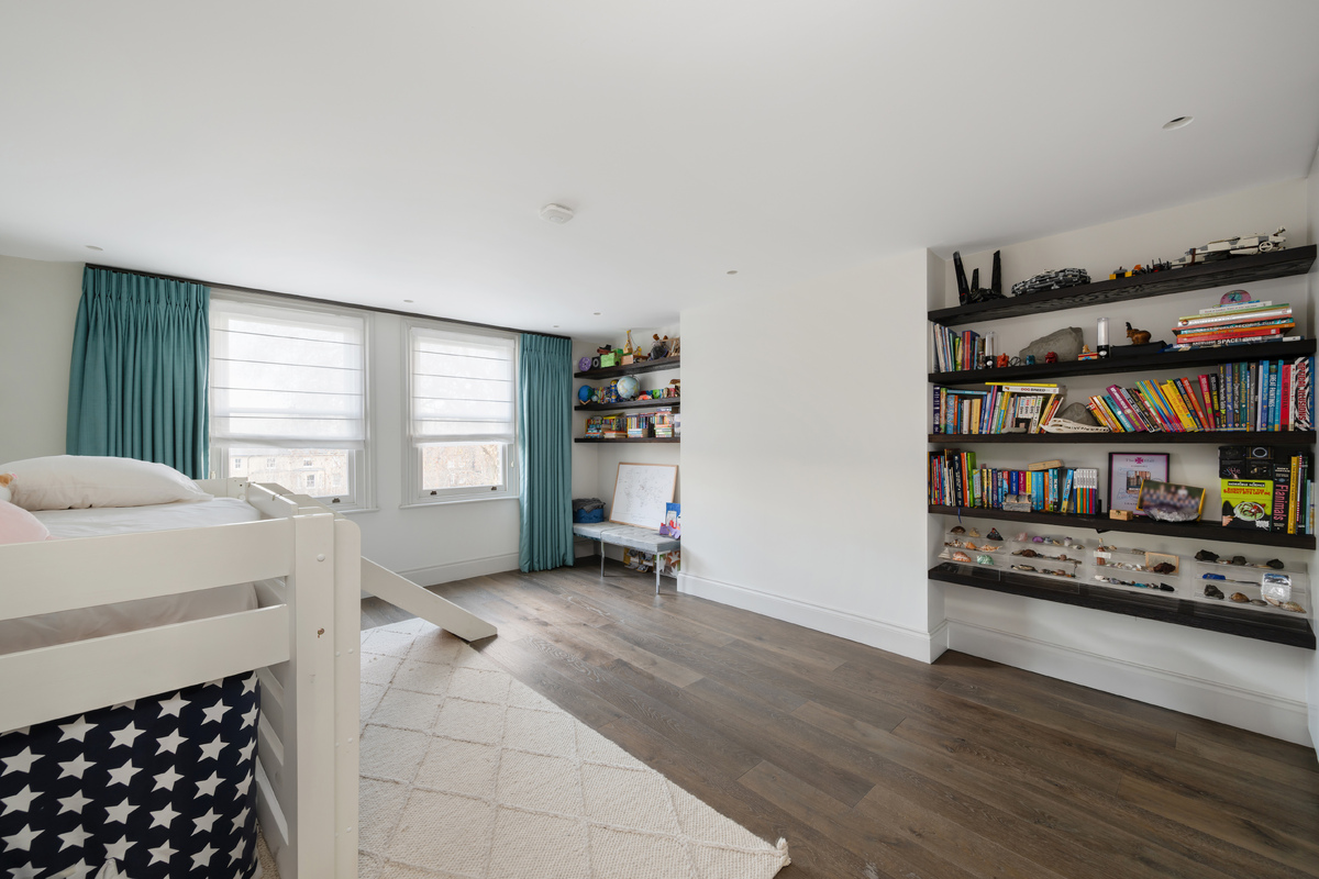 Medium 5 chalcot gardens hi 30