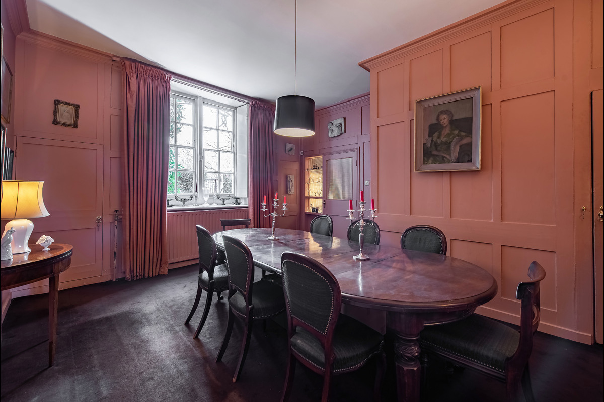 Medium voel house south grove 4145 din