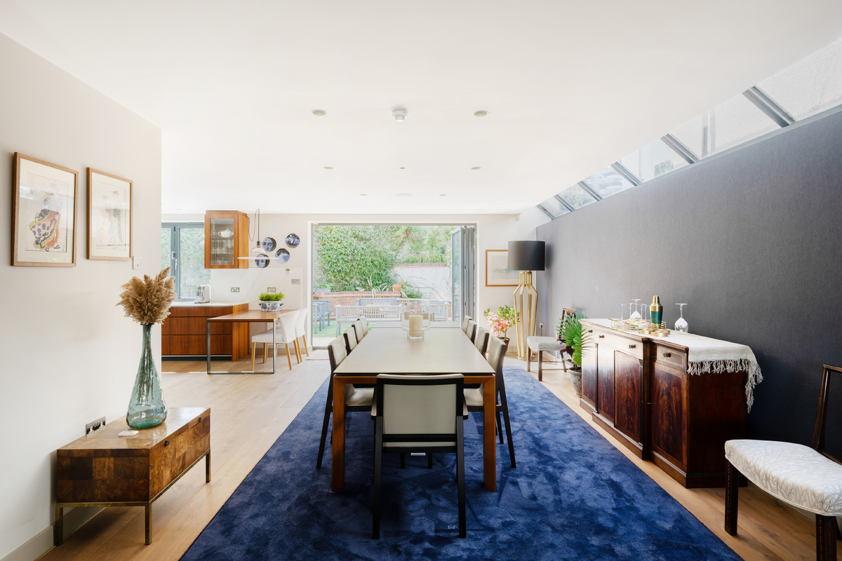 Medium 38 hornsey lane gardens hi 12