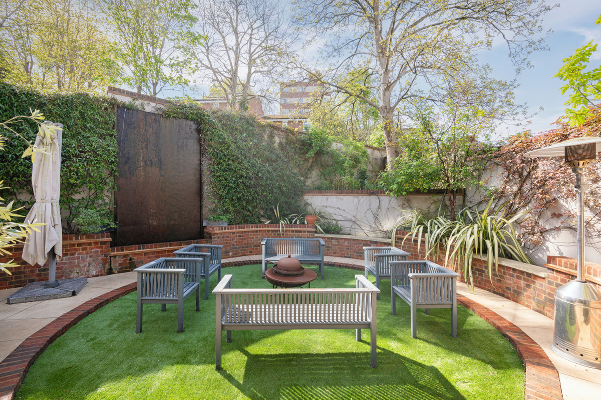 Medium 38 hornsey lane gardens hi 47