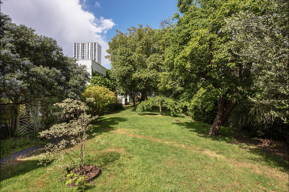 Medium 21 primrose hill road 4282 com gard2