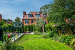 Thumb 25 broadlands road 4342 gdn rear extl