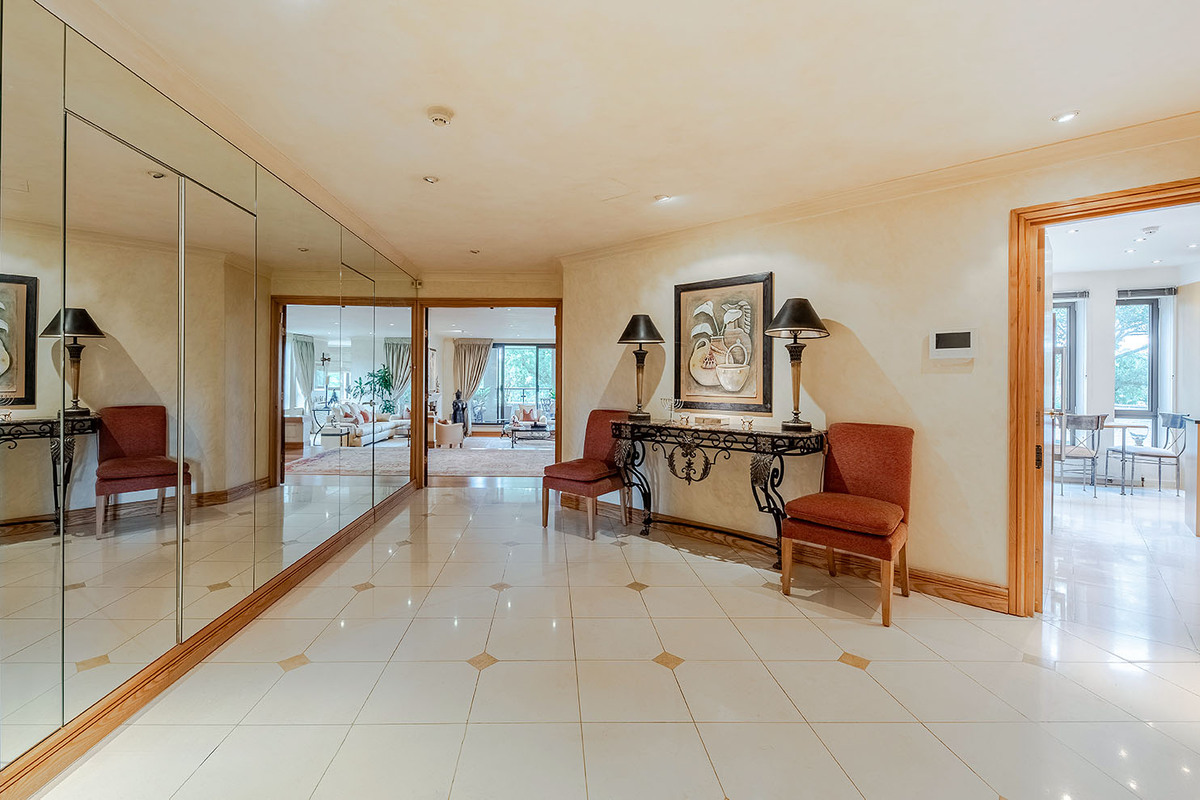 Medium 9 summit lodge 4581 hall