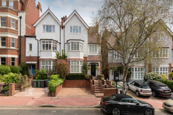 Small 10 honeybourne road hi 42