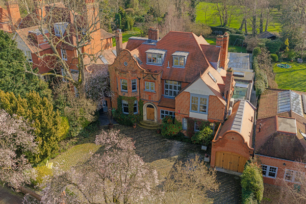 Small 25 broadlands road lo 14