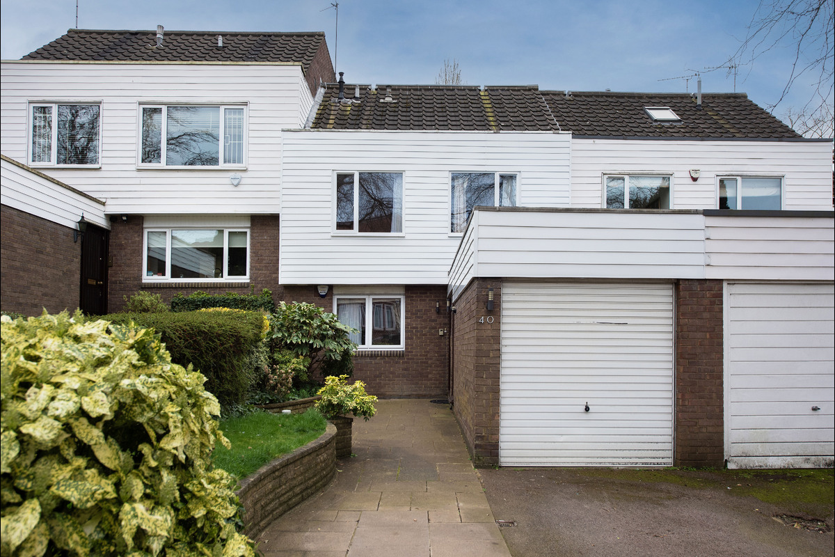 Medium 40 hermitage lane nw2 4083 exl