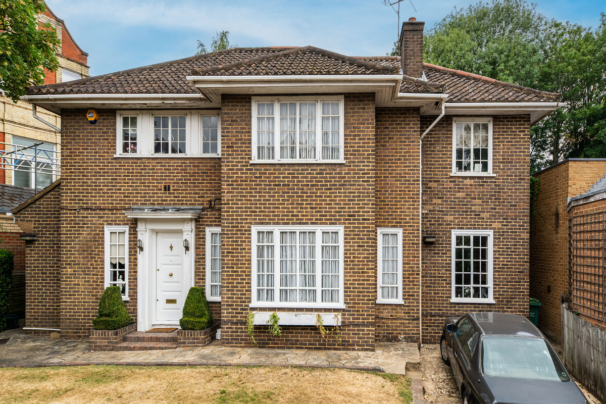 Medium 10 redington road 4495 extl